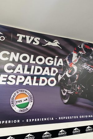 Vinilo Decorativo 130x250